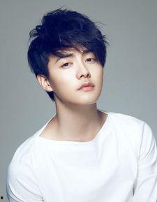 马天宇个人资料,从选秀歌手到全能艺人，他的成长之路与辉煌成就